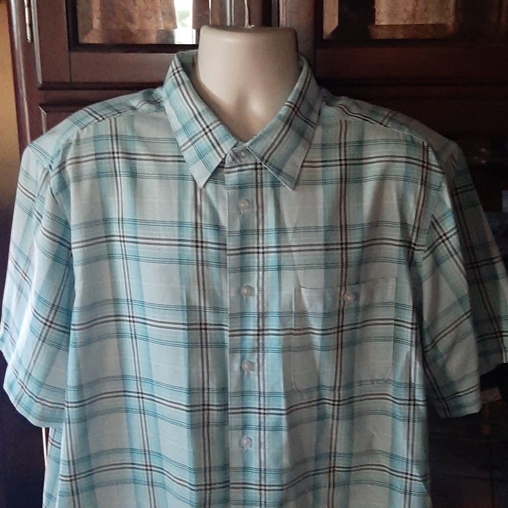 Men's shirt